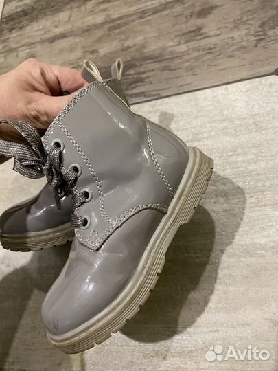 Ботинки для девочки 23
