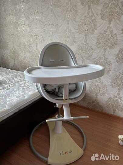 Стул для кормления