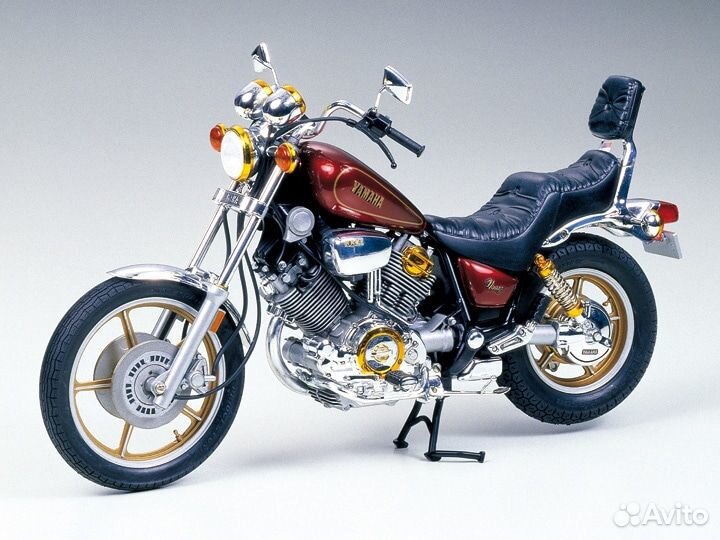 Код 14044 1/12 Мотоцикл Yamaha XV1000 Virago