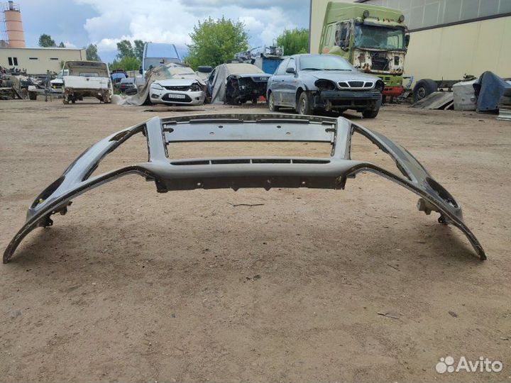 Бампер передний Ford Focus CB8 2012