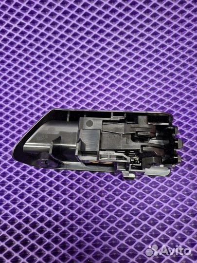 Ручка открывания бензобака Toyota Camry AVV50