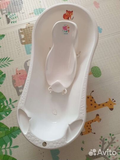 Ванночка для купания с горкой