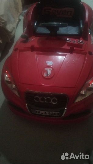 Детский электромобиль бу