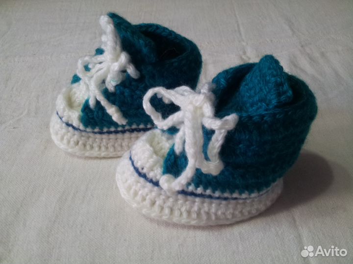 Вязаные кедики для малышей ручная работа