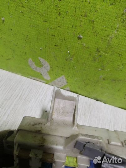 Блок предохранителей Мазда 6