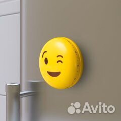 Таймер механический Emoji подмигивающий