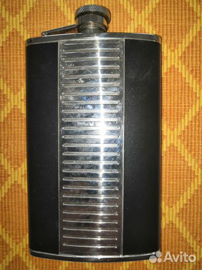 Фляжка