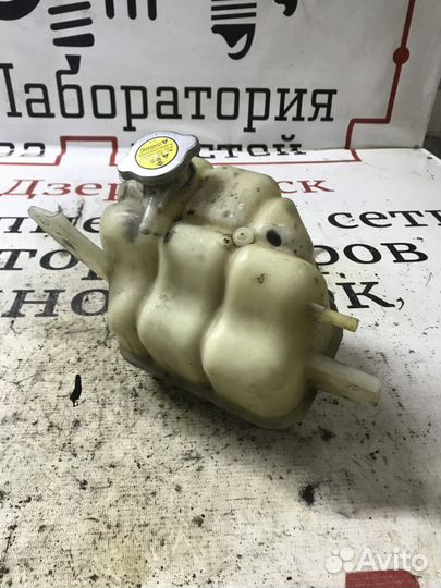 Бачок расширительный Nissan Pathfinder