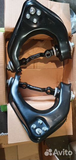 Рычаг верхний Porter 1 Porter 2 левый правый