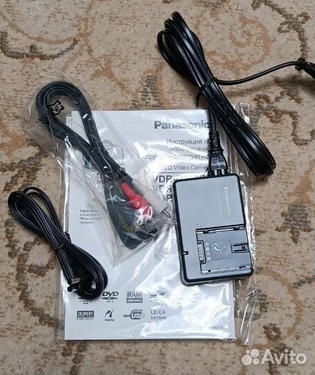 Dvd камера Panasonic VDR-D220