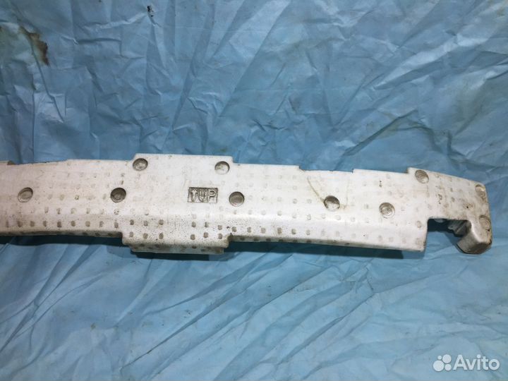 Абсорбер заднего бампера Camry 40 / Камри 40