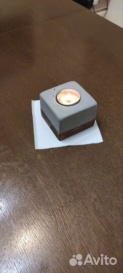Подсвечник бетон и дерево