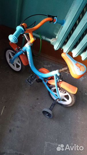 Детский трехколесный велосипед