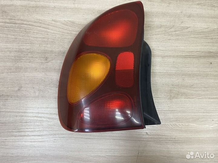 Фонарь задний левый Chevrolet Lanos с2004г Ланос с