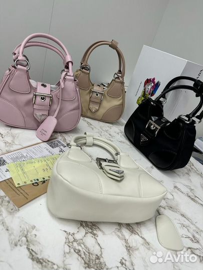 Сумка Prada нейлон и кожа 23 см