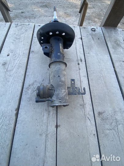 Стойки амортизатора на опель инсигния