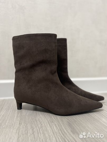 Полусапоги новые 38 размер