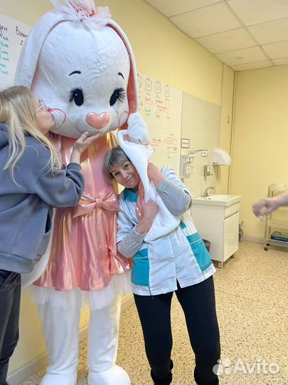 Супер милая зайка сердцеедка на праздник