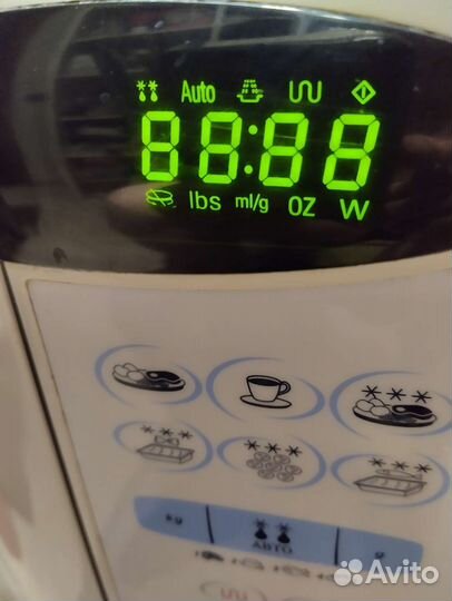 Микроволновая печь с грилем Samsung CE2833NR