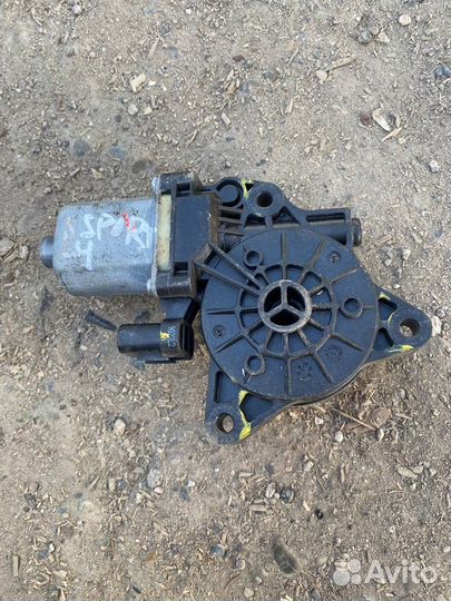 Моторчик степлоподъемника киа спортейдж 4 задний