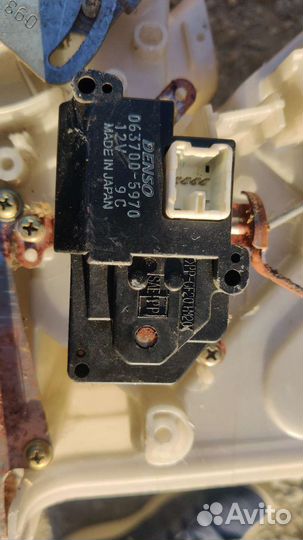 Сервопривод заслонки печки toyota 063700-5970