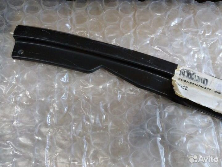 Кронштейн бампера передний Toyota Celica 1989-1993