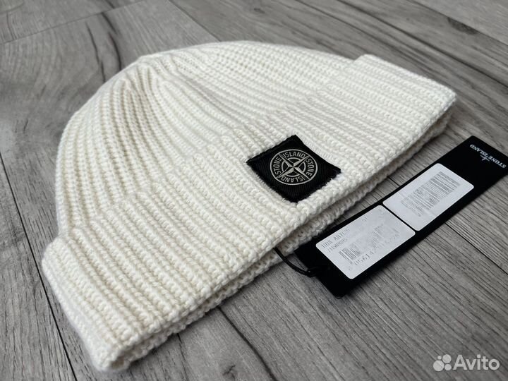 Шапка из шерсти Stone Island