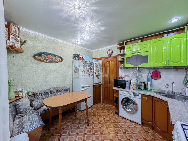 3-к. квартира, 81,7 м², 1/10 эт.