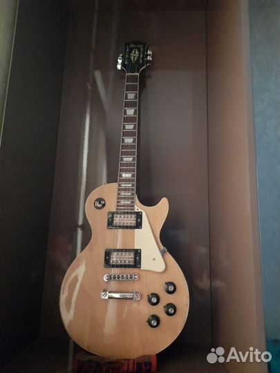 Электро гитара с комбиком