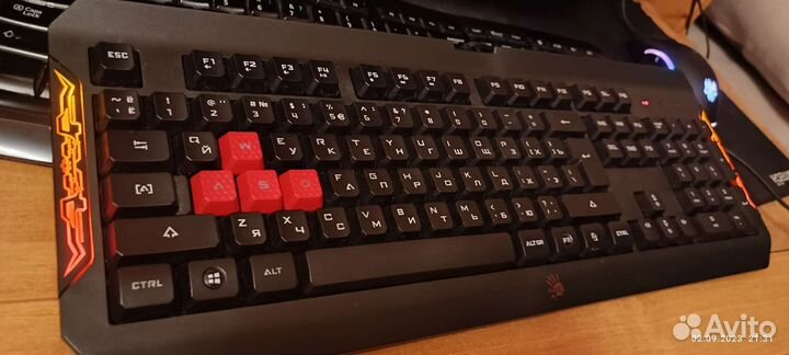 Игровая клавиатура проводная А4 Tech bloody Q100
