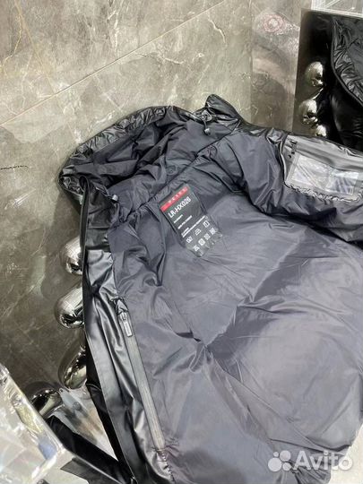 Пуховик prada женский