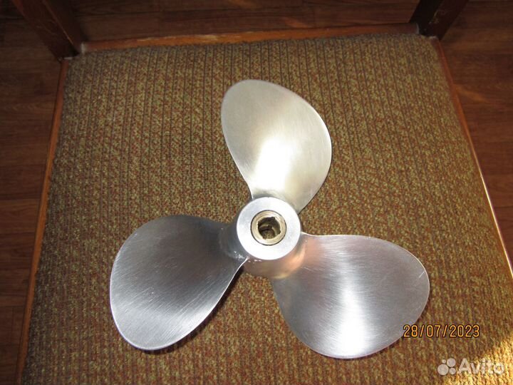 Винт для Ямахи 8 эндуро