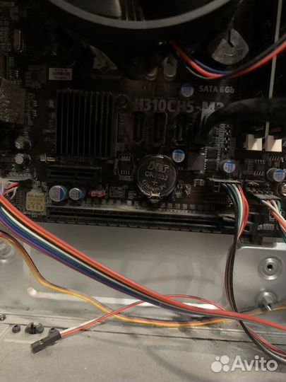 Intel core i5 8400, 16gb ram, ssd 120gb