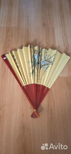 Веер большой ручная роспись дерево 64 см