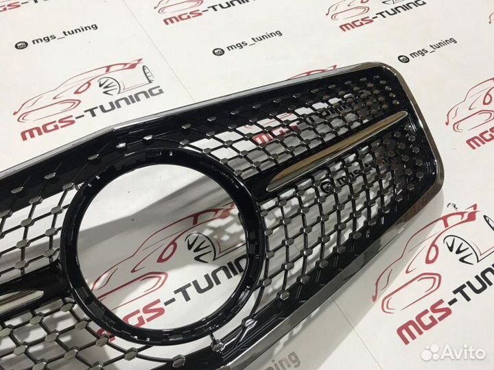 Решетка Mercedes Diamond W212 Black 09-12г Б/З