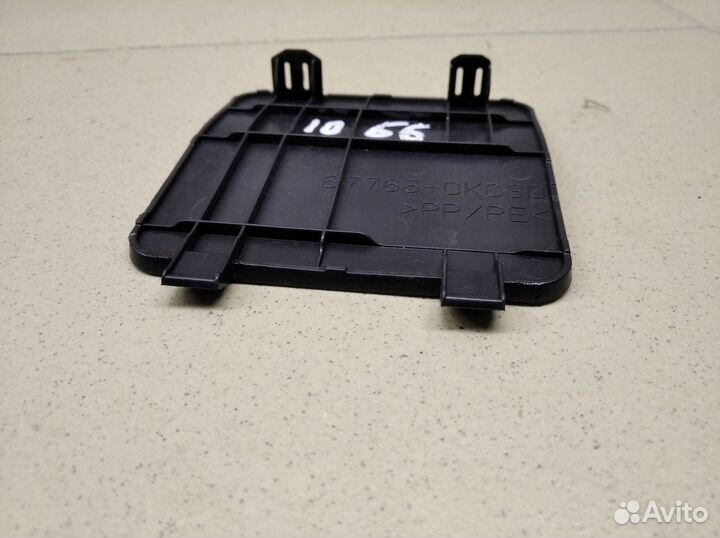 Крышка Fortuner 2015