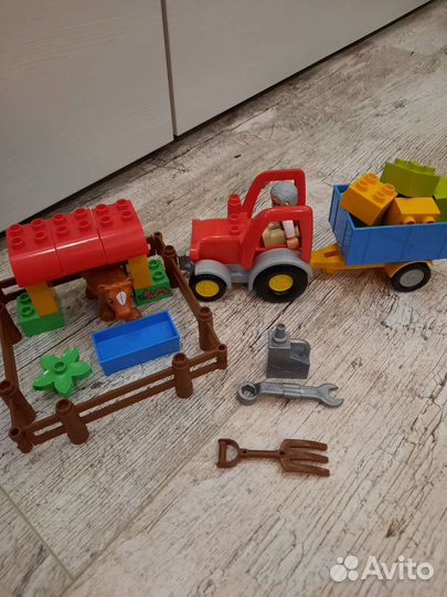 Lego duplo сельскохозяйственный трактор