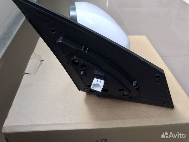 Боковое зеркало Kia Rio 2017-2020