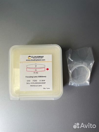 Линза фокусирующая 38f300