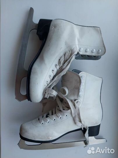 Коньки фигурные 37 размер