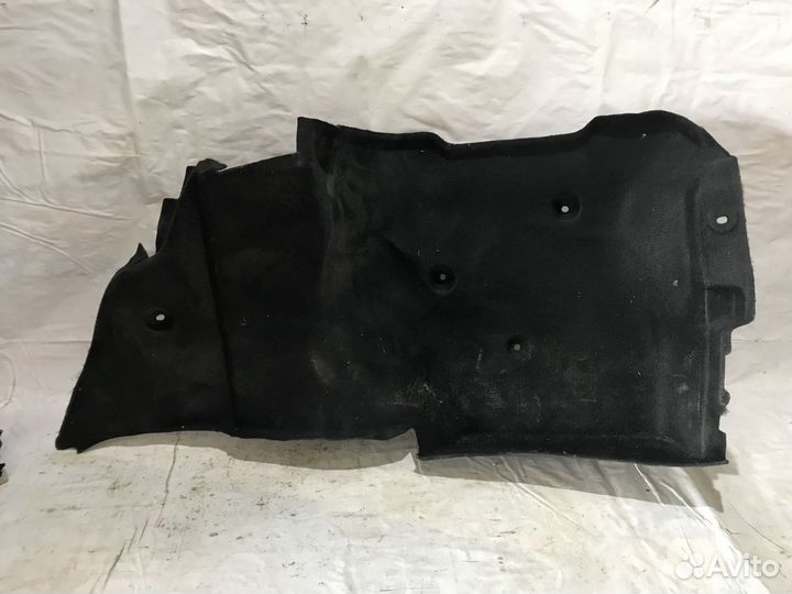 Обшивка багажника Nissan Almera