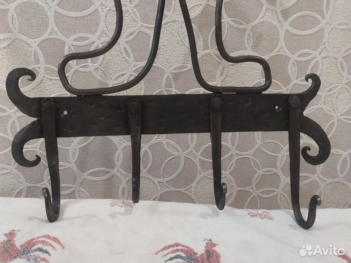 Кованая ключница