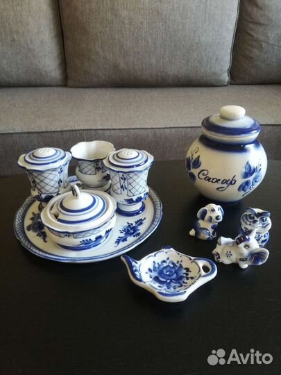 Посуда гжель