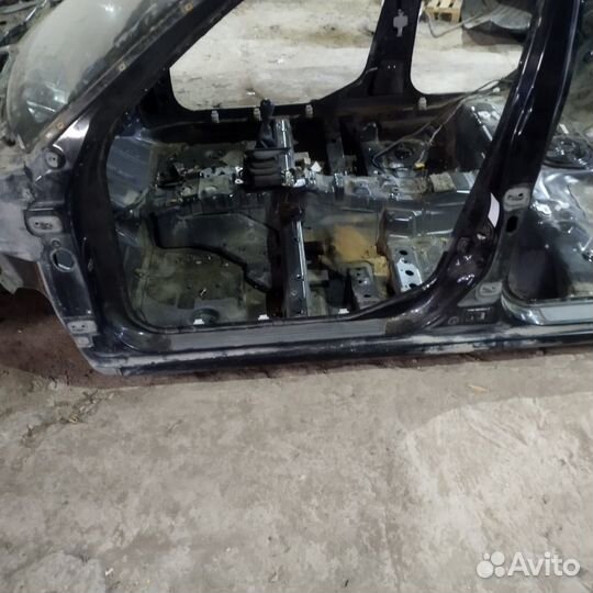 Передний левый порог Nissan Almera classic