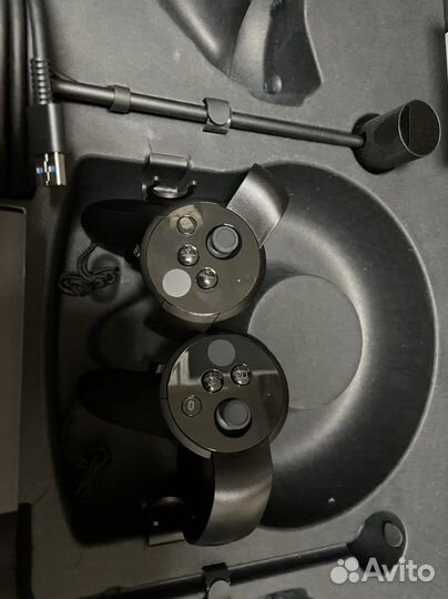 Абсолютно новые контроллеры Oculus touch