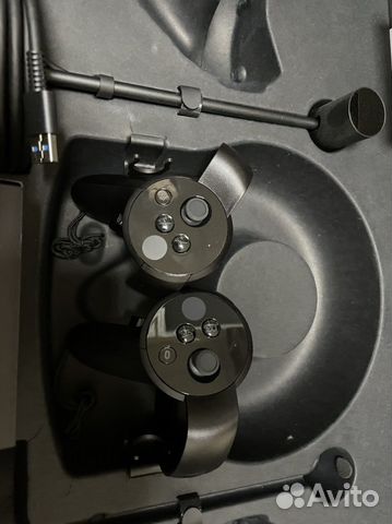 Абсолютно новые контроллеры Oculus touch