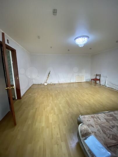 3-к. квартира, 71 м², 1/1 эт.