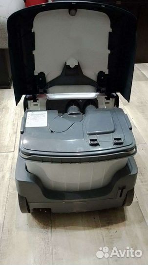 Bosch BWD41720 Пылесос AquaWash