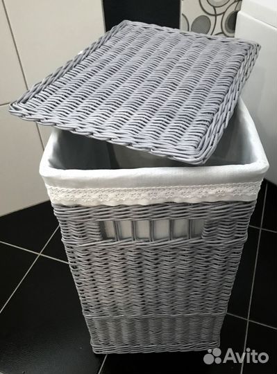 Короб для белья. Полка для туалетной бумаги