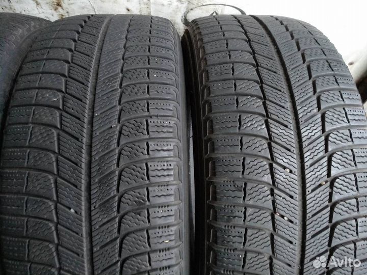 Michelin X-Ice XI3 235/55 R17 99H